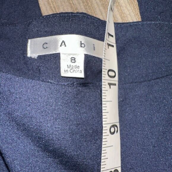 Cabi #814 navy pants side zipper size 8 - Picture 5 of 9